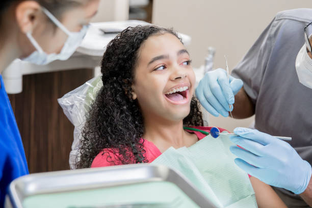 Best Dentist Open Late Near Me  in Morris, MN